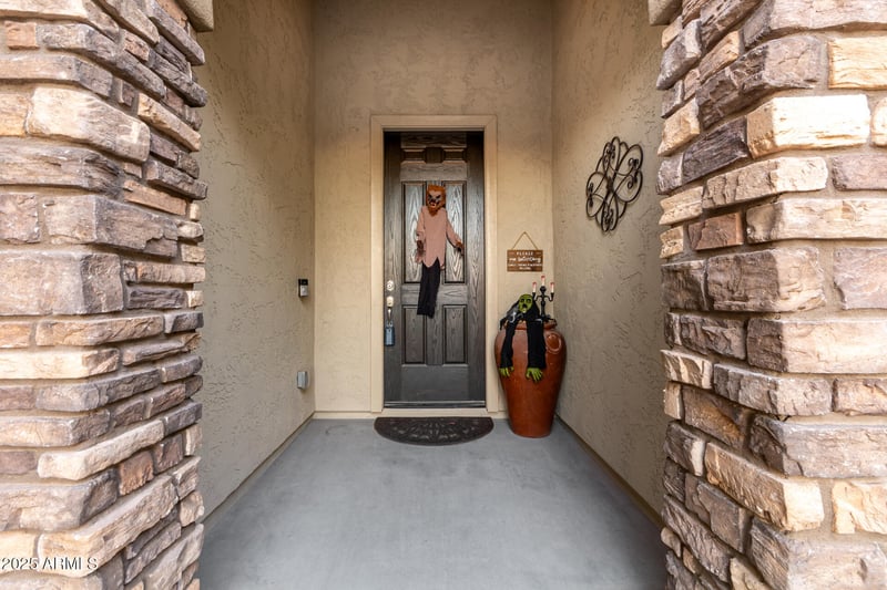 15204 183rd Ave, Goodyear, AZ 85338