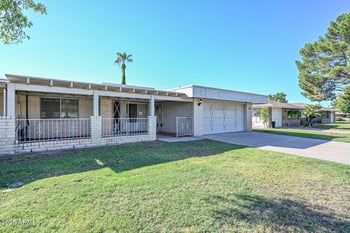 15205 Desert Rose Dr, Sun City, AZ 85351