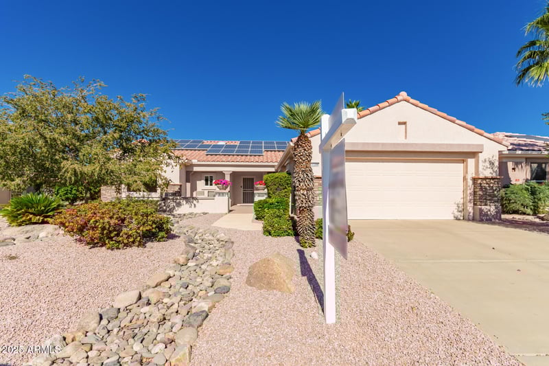 15208 Las Brizas Ln, Sun City West, AZ 85375