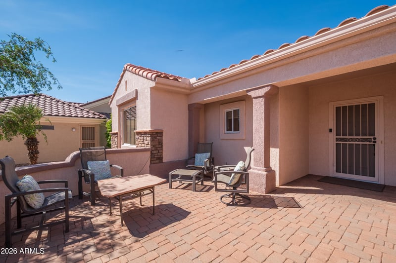 15208 Las Brizas Ln, Sun City West, AZ 85375