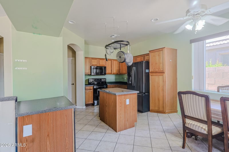 15209 N 181st Dr, Surprise, AZ 85388