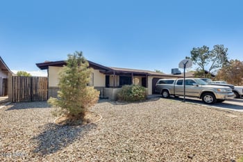 1521 Diamond Ave, Mesa, AZ 85204