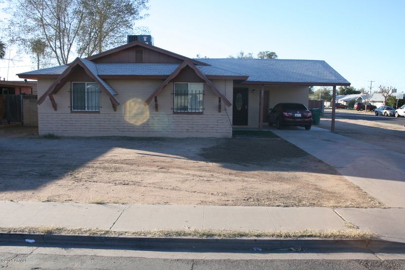 1521 E Crescent Cir, Mesa, AZ 85204