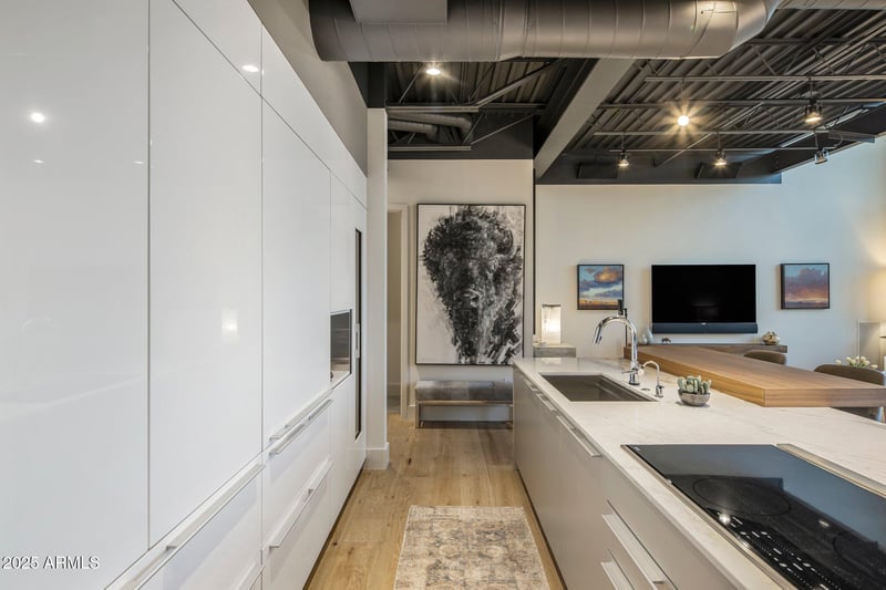 15215 Kierland Blvd #303, Scottsdale, AZ 85254