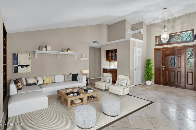 15217 36th Pl, Phoenix, AZ 85044