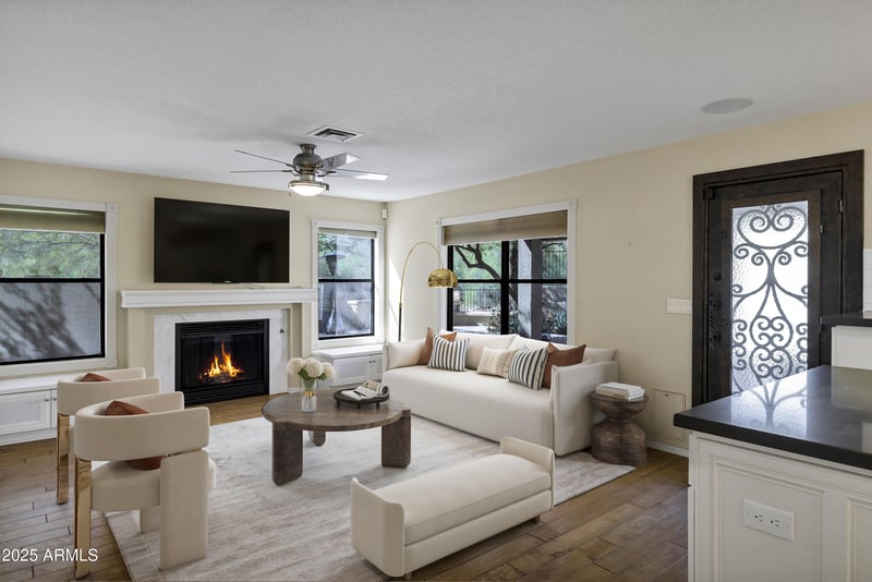 15218 36th Pl, Phoenix, AZ 85044