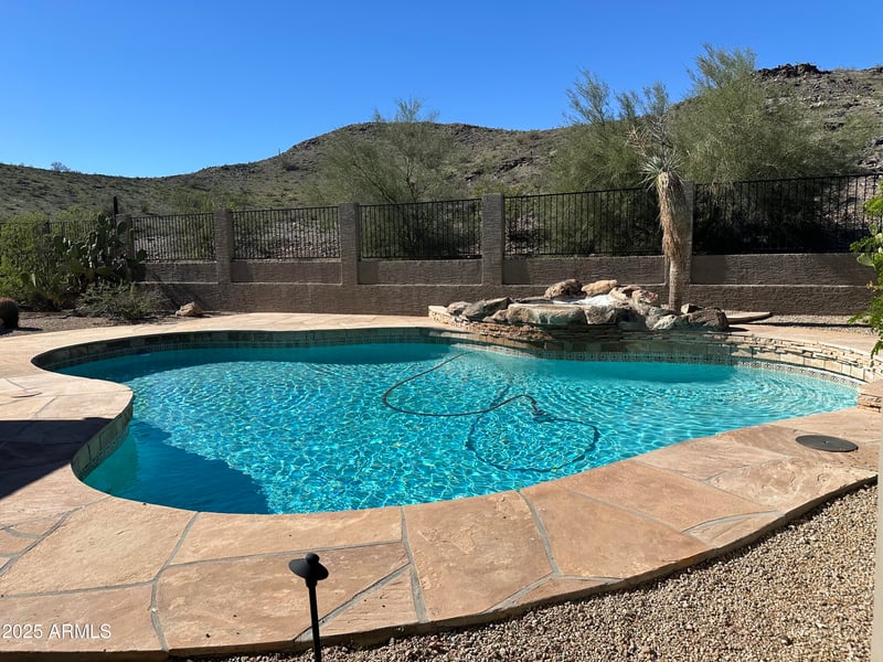 15218 36th Pl, Phoenix, AZ 85044