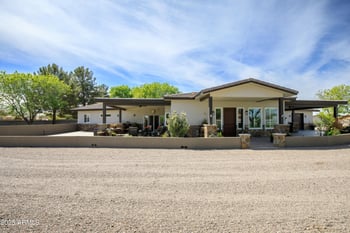 15218 San Tan Blvd, Gilbert, AZ 85298