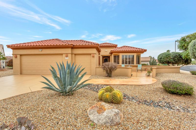 15218 W Daybreak Dr, Surprise, AZ 85374