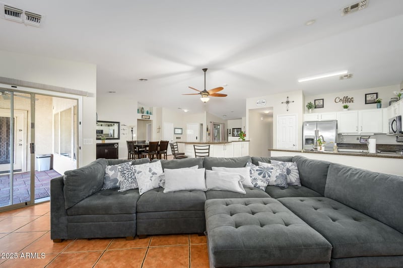 15219 Watson Ln, Surprise, AZ 85379