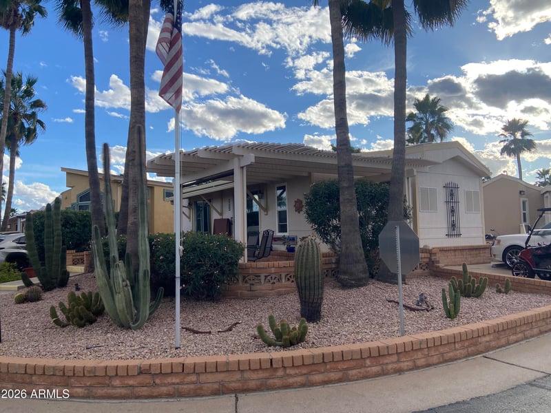 1522 S Omaha Dr, Apache Junction, AZ 85119