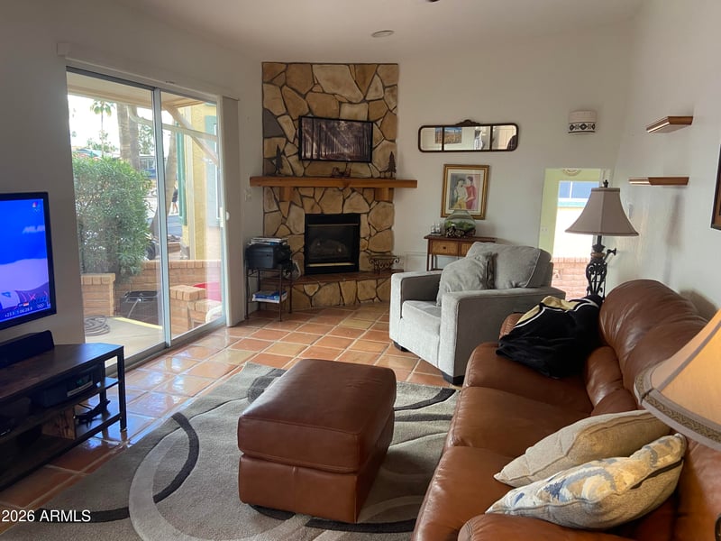 1522 S Omaha Dr, Apache Junction, AZ 85119