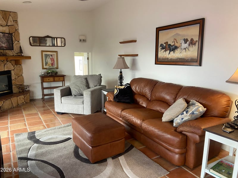 1522 S Omaha Dr, Apache Junction, AZ 85119