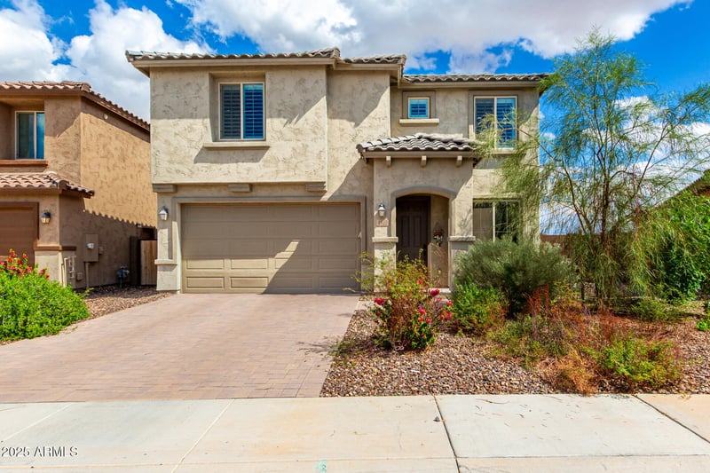 1522 Sabel Ct, San Tan Valley, AZ 85144