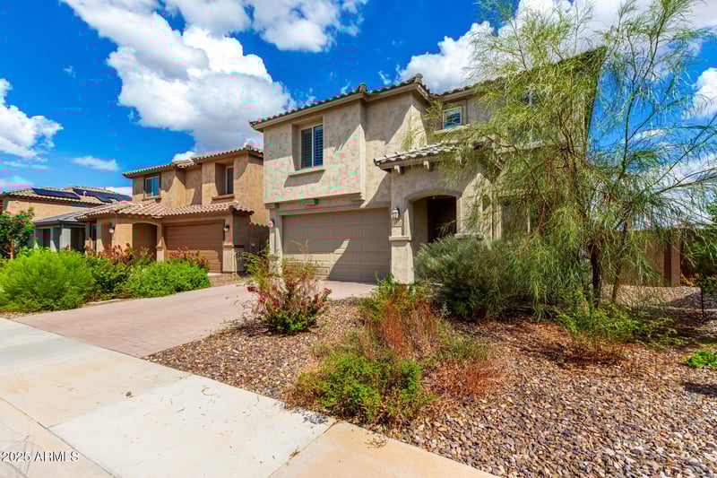 1522 Sabel Ct, San Tan Valley, AZ 85144