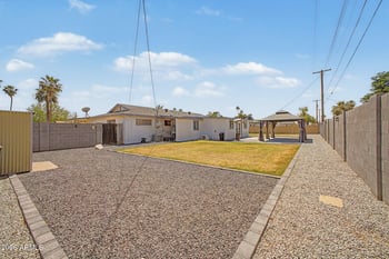 1522 Lawrence Ln, Phoenix, AZ 85021