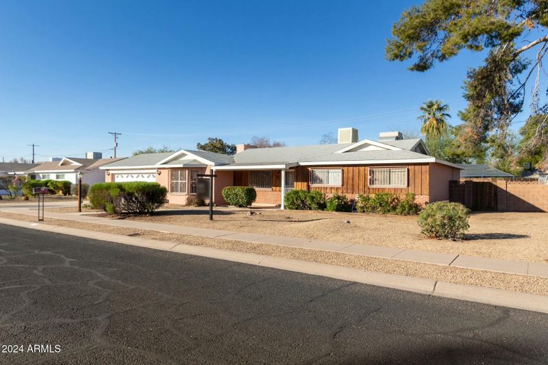 1522 W Puget Ave, Phoenix, AZ 85021