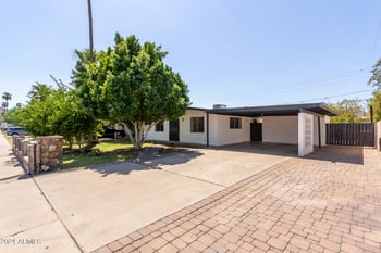 15220 24th Pl, Phoenix, AZ 85032