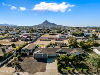 15220 27th St, Phoenix, AZ 85032