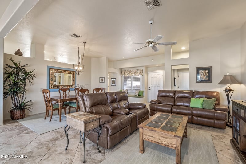 15220 Blue Verde Dr, Sun City West, AZ 85375