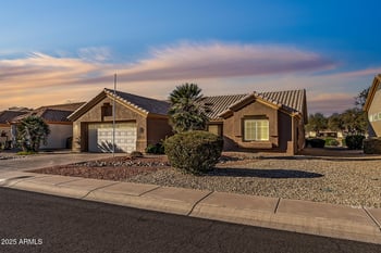 15220 Blue Verde Dr, Sun City West, AZ 85375