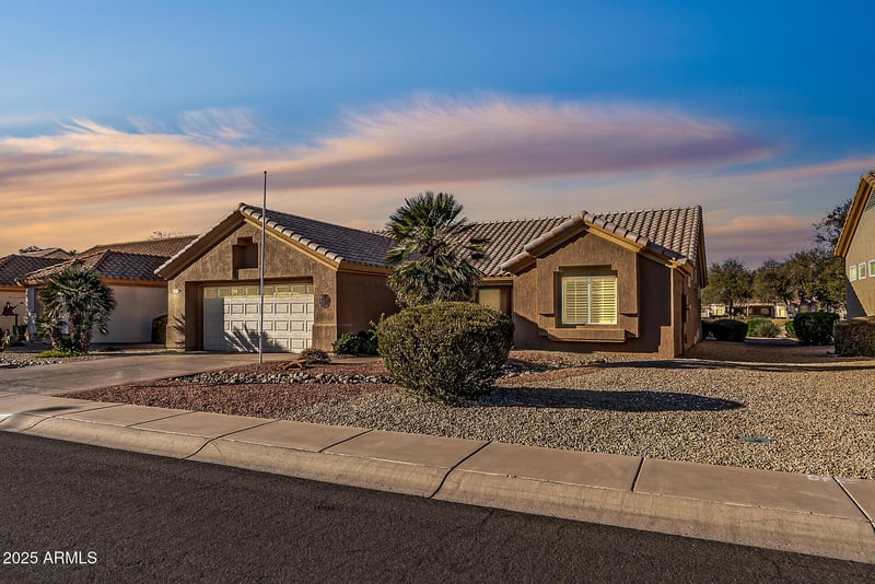 15220 Blue Verde Dr, Sun City West, AZ 85375
