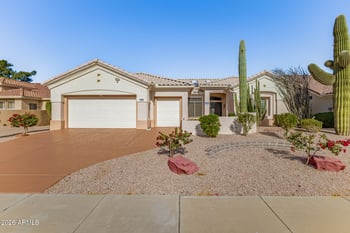 15220 Las Brizas Ln, Sun City West, AZ 85375