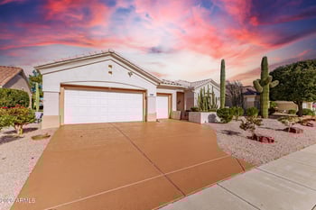 15220 Las Brizas Ln, Sun City West, AZ 85375