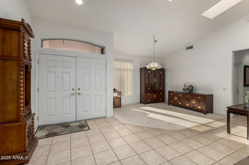 15220 Las Brizas Ln, Sun City West, AZ 85375