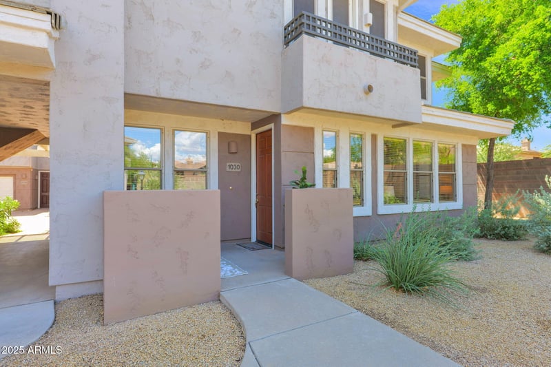 15221 Clubgate Dr #1030, Scottsdale, AZ 85254