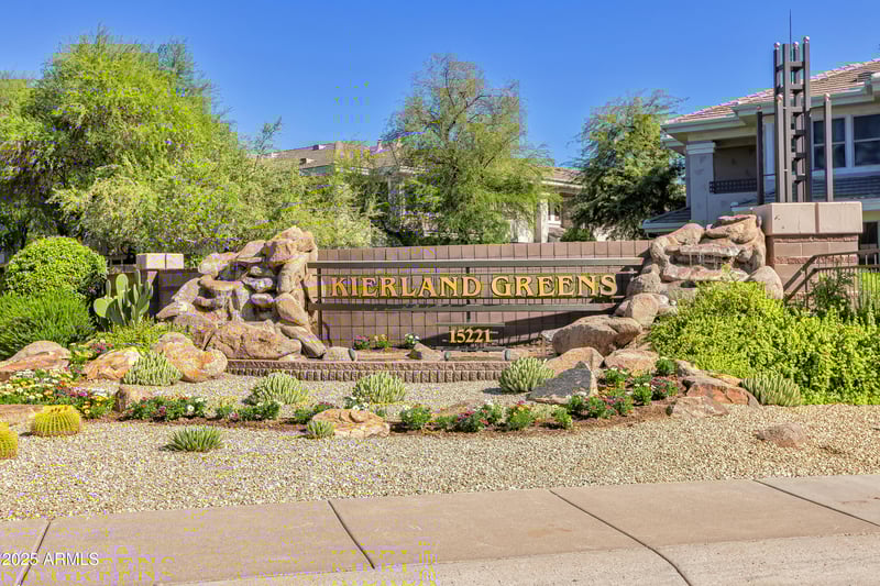 15221 Clubgate Dr #1093, Scottsdale, AZ 85254