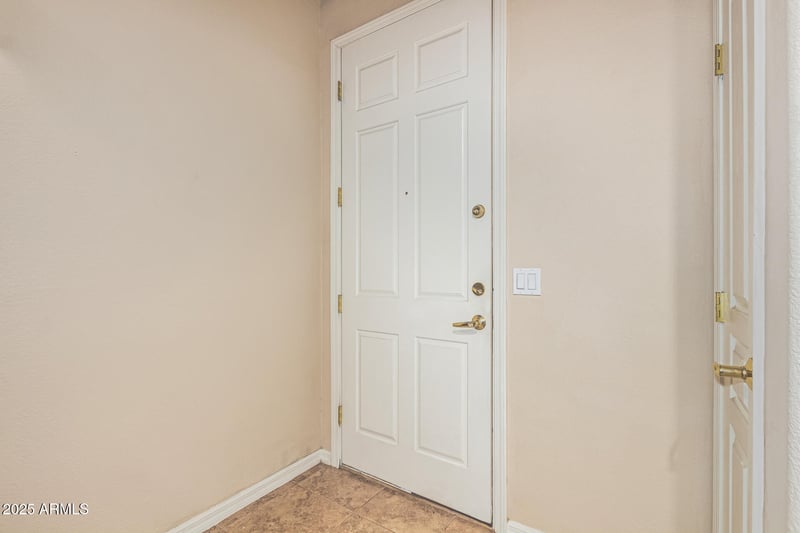 15221 Clubgate Dr #2005, Scottsdale, AZ 85254