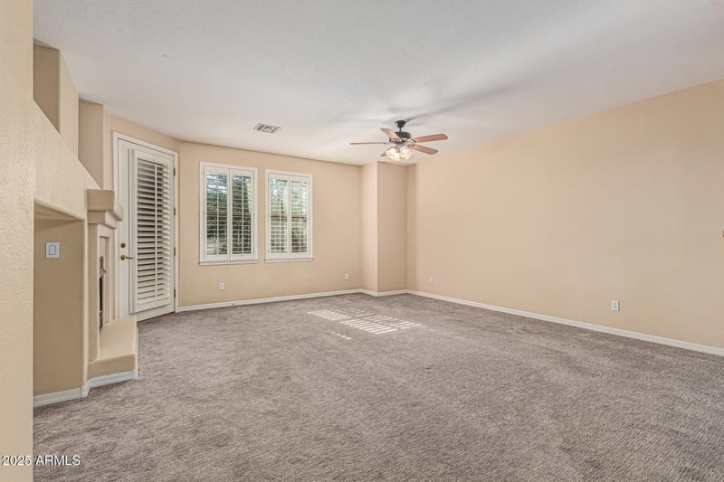 15221 Clubgate Dr #2005, Scottsdale, AZ 85254