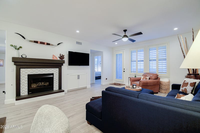 15221 Clubgate Dr #2023, Scottsdale, AZ 85254