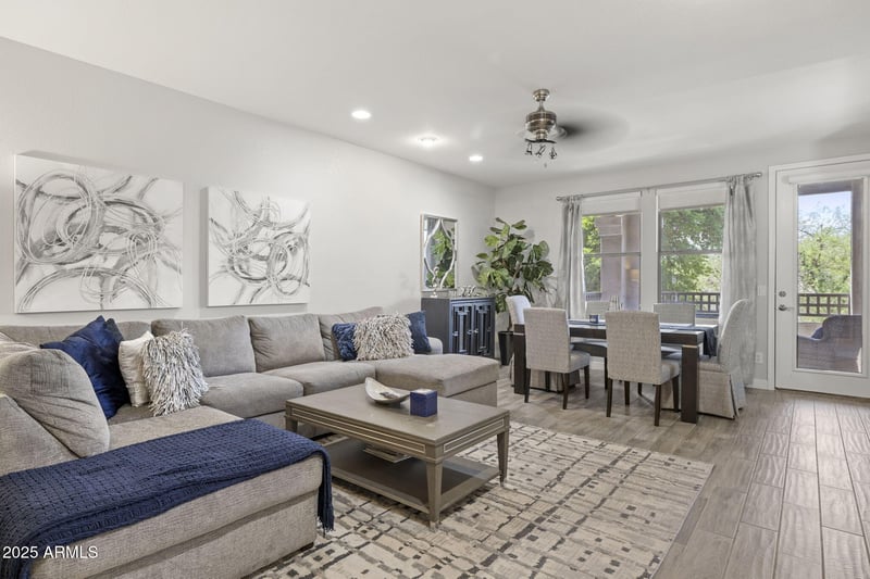 15221 Clubgate Dr #2028, Scottsdale, AZ 85254
