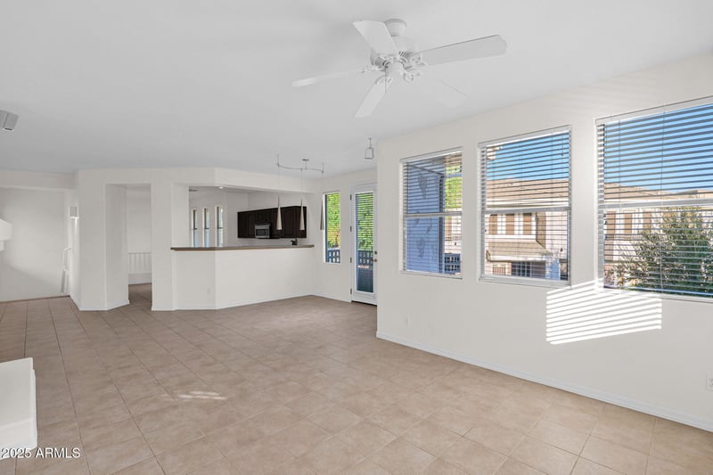 15221 Clubgate Dr #2041, Scottsdale, AZ 85254