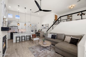 15221 Clubgate Dr #2064, Scottsdale, AZ 85254