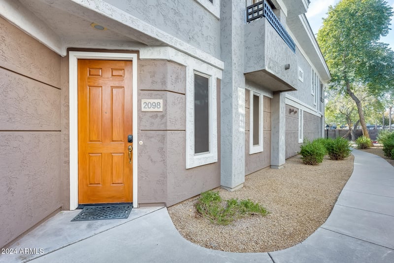 15221 Clubgate Dr #2098, Scottsdale, AZ 85254