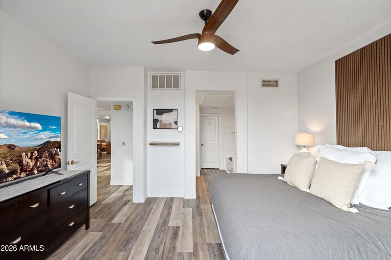 15221 Clubgate Dr #2078, Scottsdale, AZ 85254
