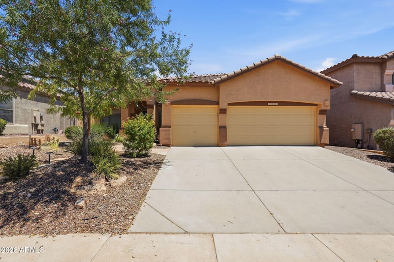 15221 S 18th Ave, Phoenix, AZ 85045