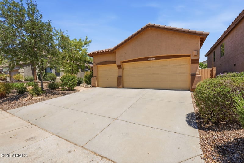 15221 S 18th Ave, Phoenix, AZ 85045