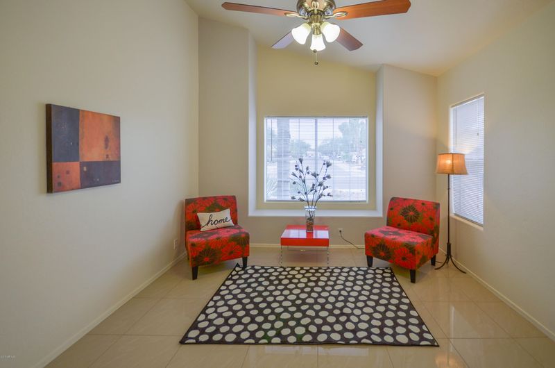 15221 S 43rd Pl, Phoenix, AZ 85044