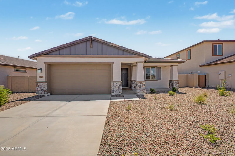 15221 Gray Fox Trl, Surprise, AZ 85387