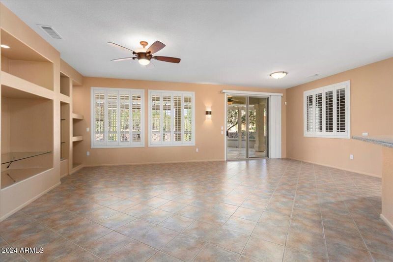15224 W Pasadena Dr, Surprise, AZ 85374