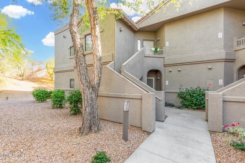 15225 100th St #2210, Scottsdale, AZ 85260