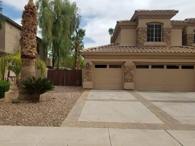 1523 E Tulsa St, Gilbert, AZ 85295