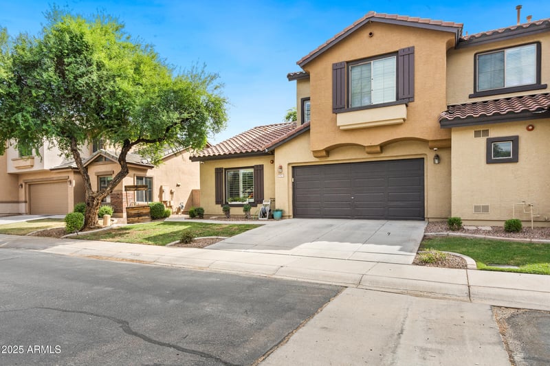 1523 Elgin St, Gilbert, AZ 85295