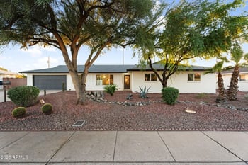 1523 Flynn Ln, Phoenix, AZ 85015
