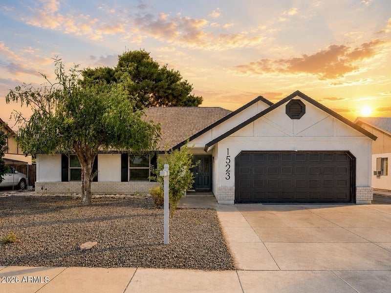 1523 W Mission Dr, Chandler, AZ 85224