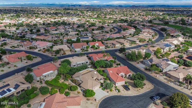 15230 Cascade Ct, Surprise, AZ 85374